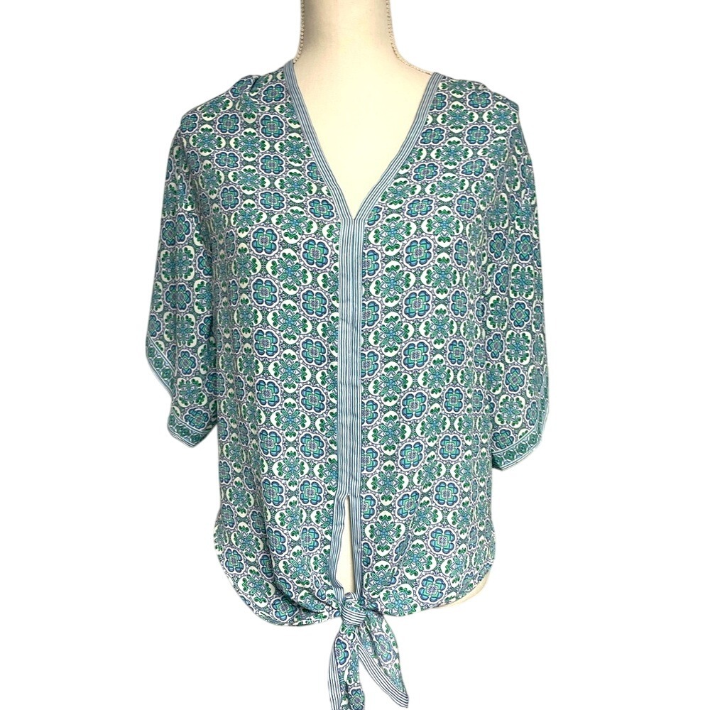 Max Studio  Boho Blue/Green Patterned Tie Front Blouse‎ Women's Medium